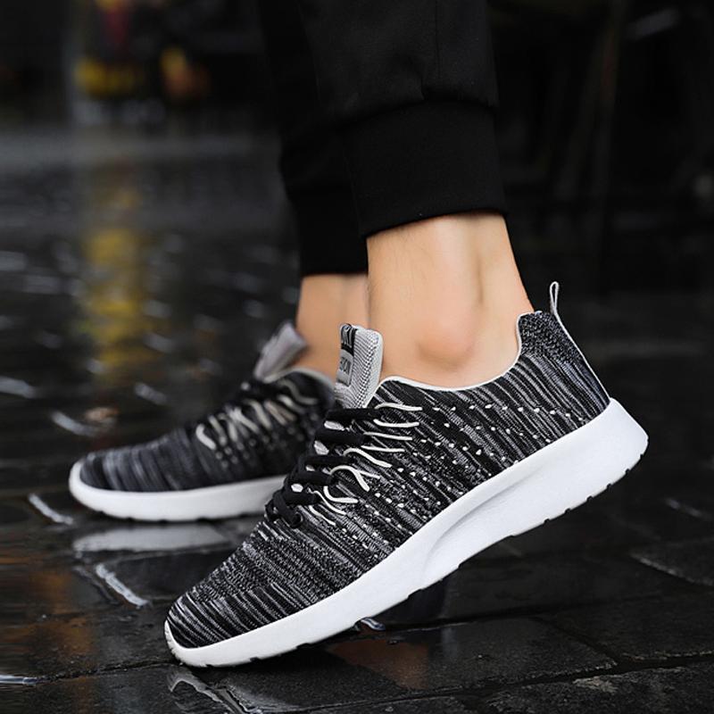 Knitted Fabric Lace Up Breathable Men's Sneakers