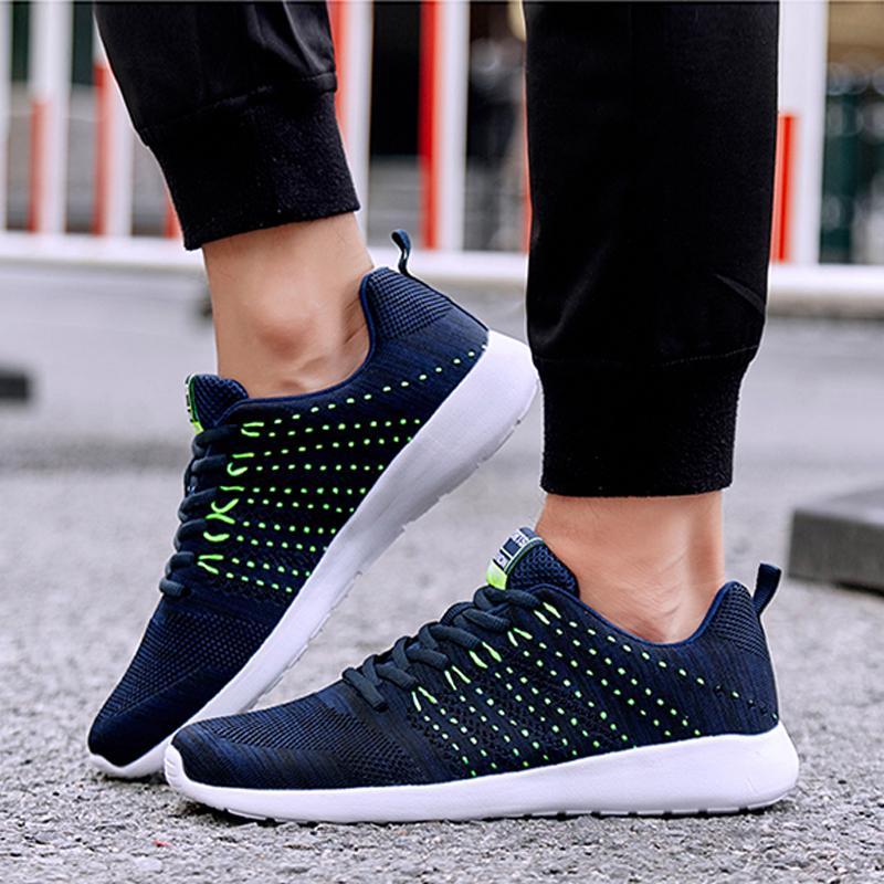 Knitted Fabric Lace Up Breathable Men's Sneakers