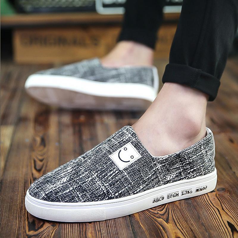 Causal Canvas Cloth Slip On Men's Sneakers